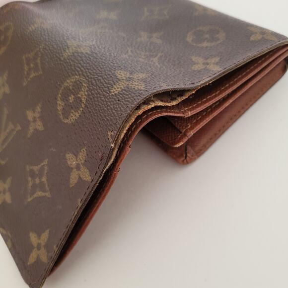 Louis Vuitton Portefeuille Tresor Bifold Wallet Medium Monogram Brown Made USA - Picture 14 of 16
